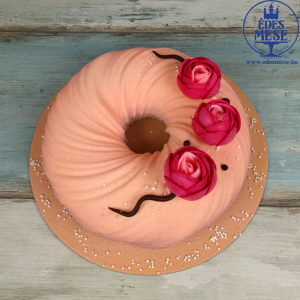 №31: Rózsa színű 7 szeletes torta (18 cm átmérő)