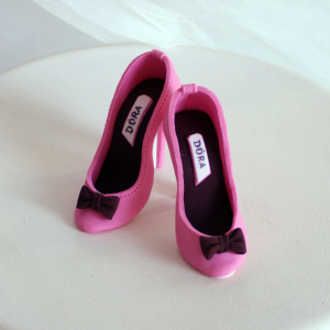 Rózsaszín cipő